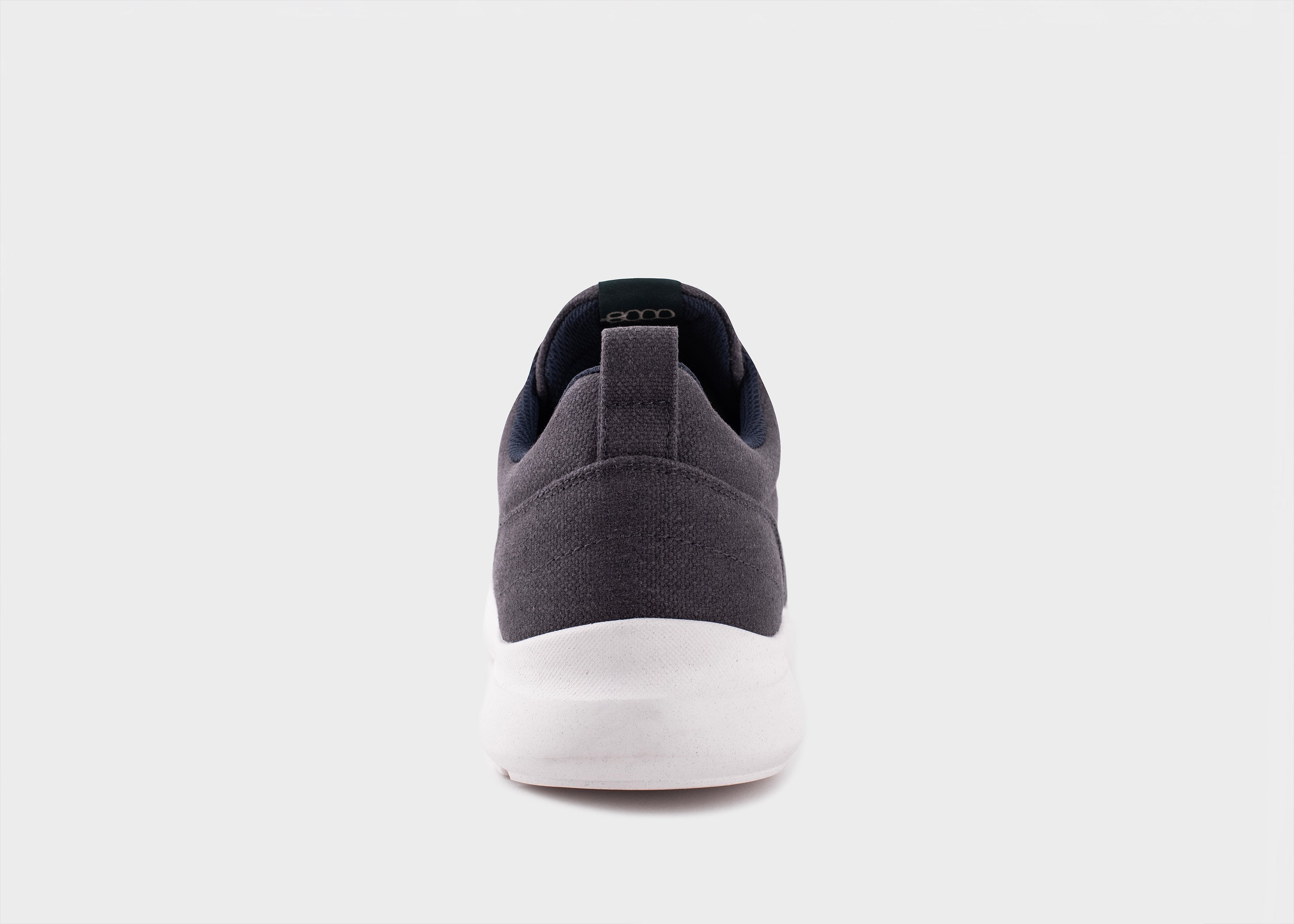 Comfort, Bold Style, All-Day Confidence