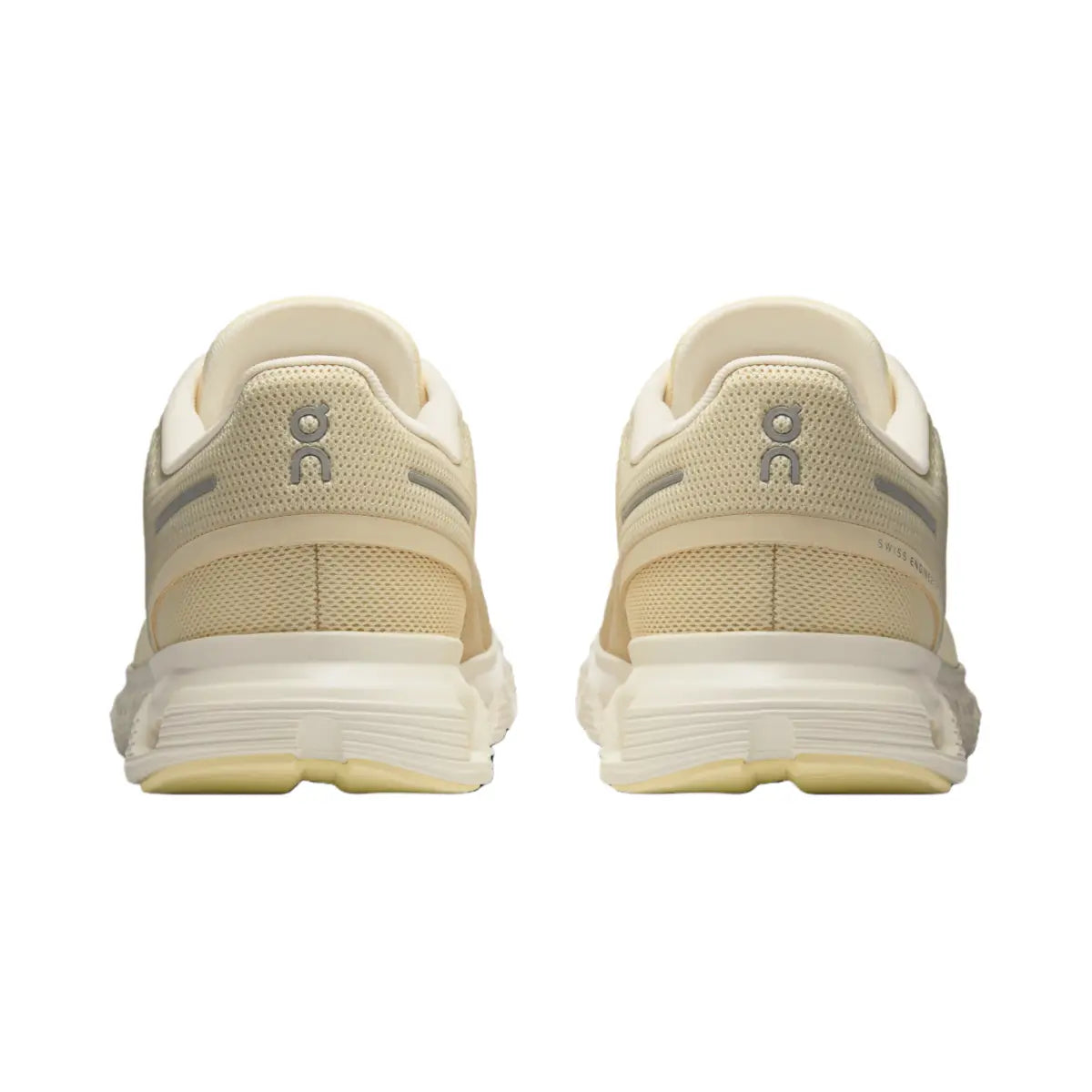 Cloud 6 – Effortless Comfort  Every Step