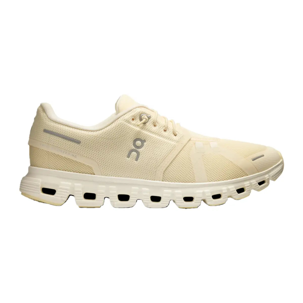 Cloud 6 – Effortless Comfort  Every Step