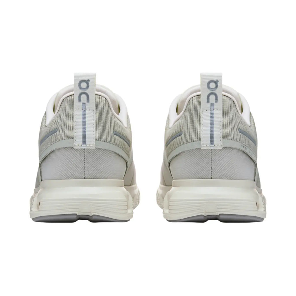 Cloud 6 Waterproof – All-Day Comfort  Rain or Shine