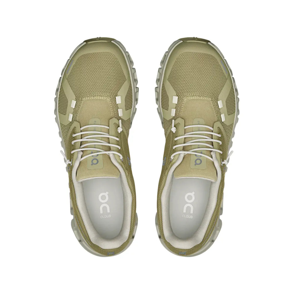 Cloud 6 – Effortless Comfort  Every Step